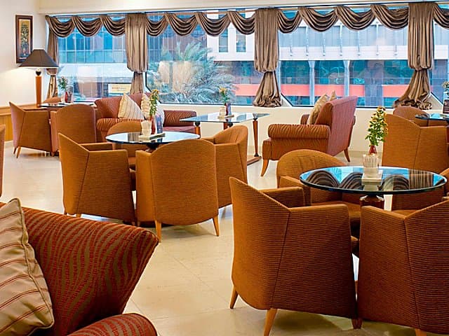 Cappuccino Cafe - Millennium Downtown