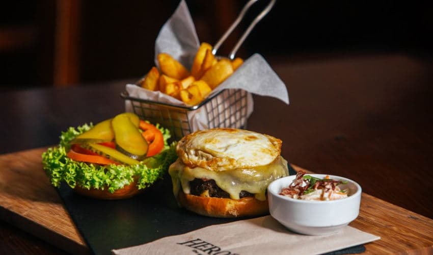 Vincent Beverages - Millennium Downtown